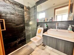 Vista Residences (D12), Condominium #563327411